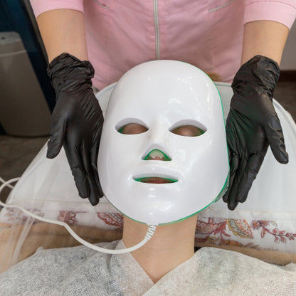 Face Mask Light Therapy Pro V2